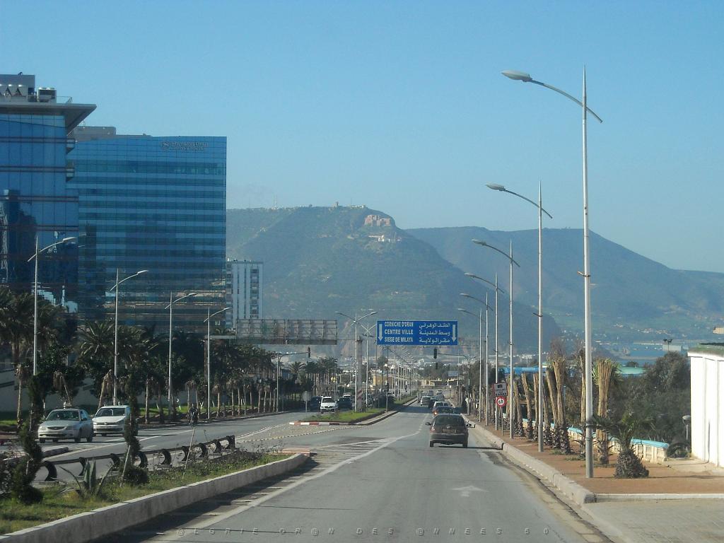 ORAN 2013 JANVIER - Les Falaises.JPG